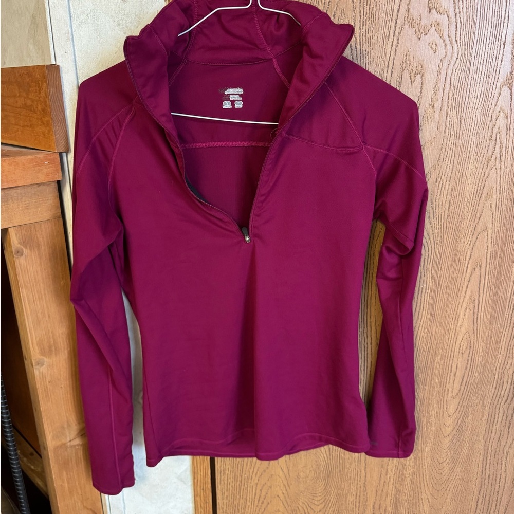 Columbia Small Rasberry Half-Zip long sleeve athletic top.